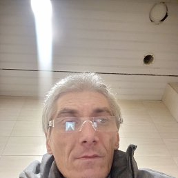 ������ ��������, 46 ���, �����