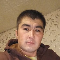 Sarvar, 35, 