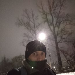 ����, ����, 44 ����