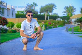Armen, 27 ���, ������