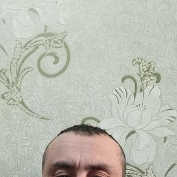 Saydulloxon Sharipov, 33, 