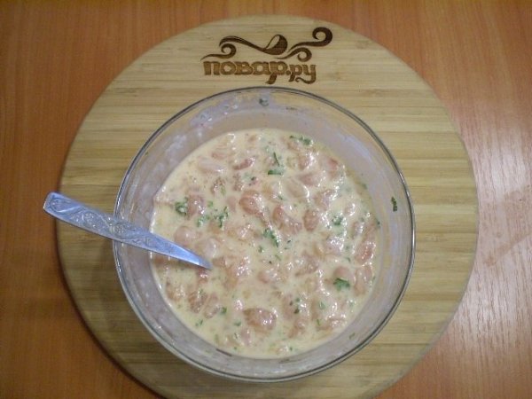Котлеты из кусочков курицы.Чтобы приготовить котлеты, нужно куриное мясо очень мелко порезать ... - 5