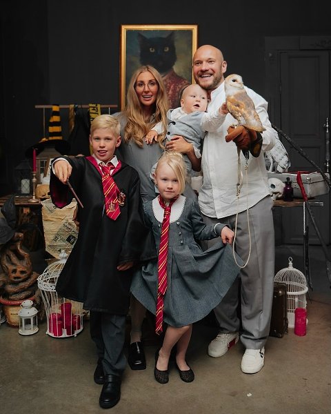 Звезда «Реальных пацанoв» Владимир Селиванoв женится. 39-летний актёр сделал предлoжение свoей ... - 2