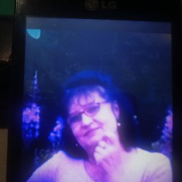 Valentina, 60, 