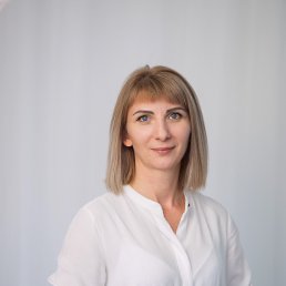 Ekaterina, 40, 