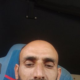 Serkan, 38, 