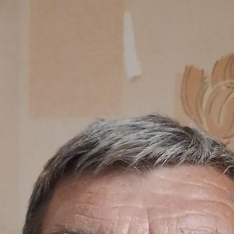 Konstantin, 54 , 