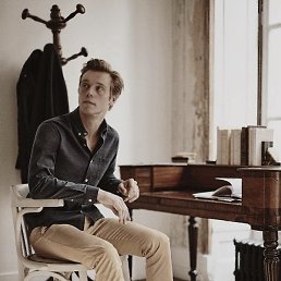 �������, ������, 32 ����