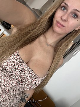Mia, 28 ���, �����������