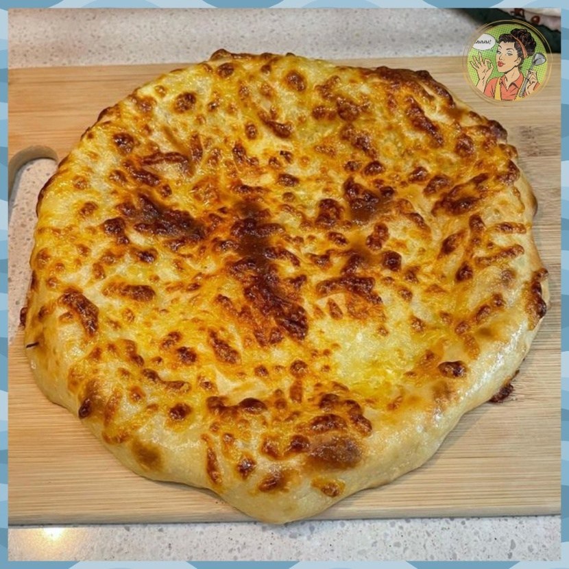 ХАЧАПУРИ ПО-МЕГРЕЛЬСКИ просто и вкусно. Чем вкуснее сыр ( сулугуни), тем вкуснее хачапури вот такой ...