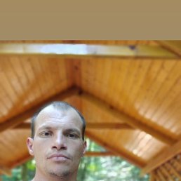 Vasile pru, 32, 