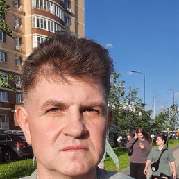 ����������, 52 ����, ������