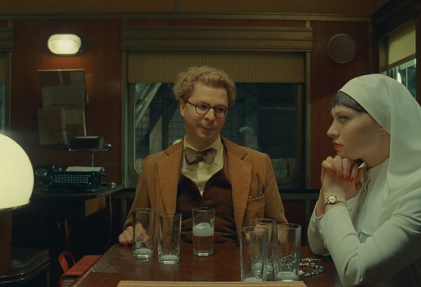 Каннский кинофестиваль объявил программу. Режиссерские дебюты покажут Скарлетт Йоханссон, Харрис ... - 4
