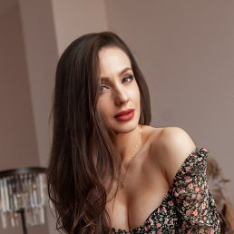 Anastasiya Snyatovskaya, , 37 