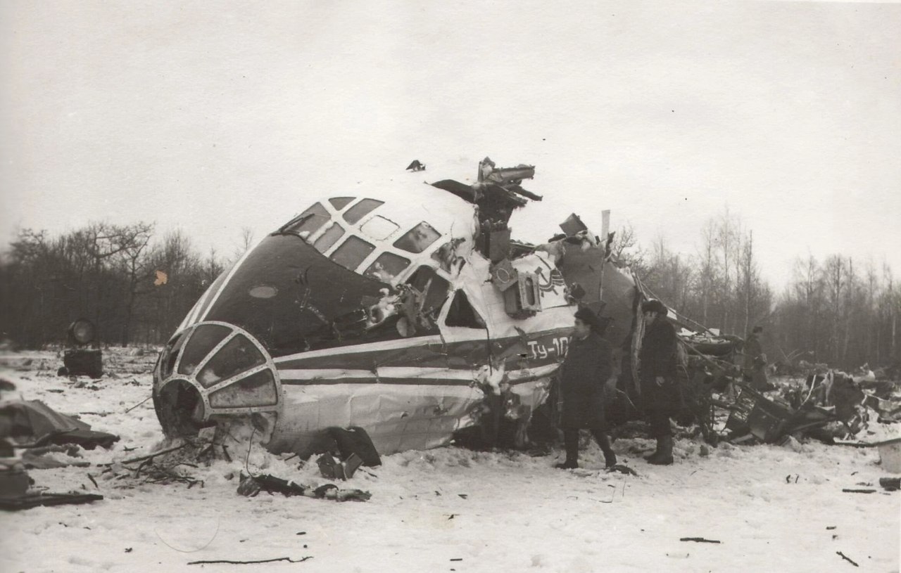 Крушение в феврале. 7 Февраля 1981 авиакатастрофа ту-104 в Пушкине. 7 Февраля 1981 года в авиакатастрофе ту-104. Катастрофа ту-104 в Пушкине. Катастрофа ту-104 под Москвой (1979).