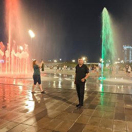 Samo, 49, 
