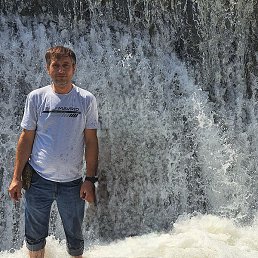 ���, �����, 44 ����