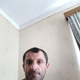 Mixeili, 42, 