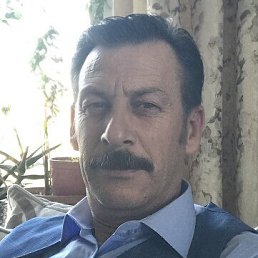 adge suat, 46, 