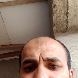 Karim, 32, 