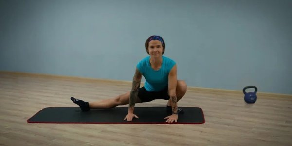 Прокачка: 4 движения для простой и приятной растяжки. ...