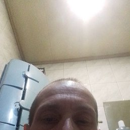 Михаил, 47, Москва