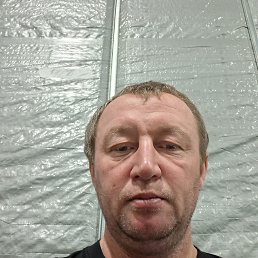 ������, 42 ����, ������-��-����