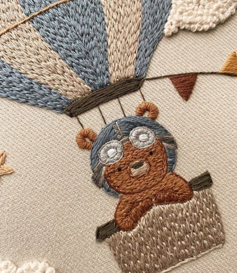 Вышивка — это искусство, в котором нить и ткань превращаются в живые картины. Каждая стежка — ... - 2