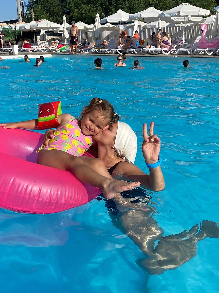 I love life - 30  2025  19:17