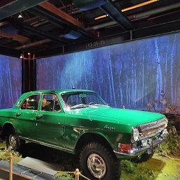 Julius, ������, 37 ���