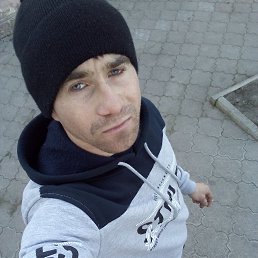 Dima, 25, 