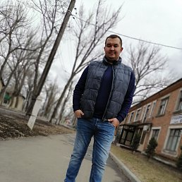 ������, 37 ���, ������-��-����