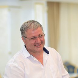 Robert Parsadanyan, , 49 