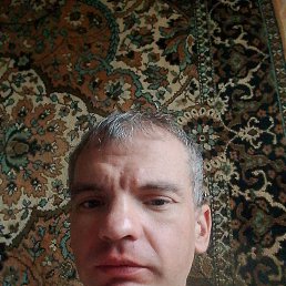 Aleksej Muzlanov, 41, 