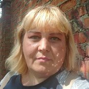 Anna, 41 , 