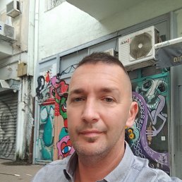 Vadim, 42, -