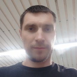 Ivan, 40, 