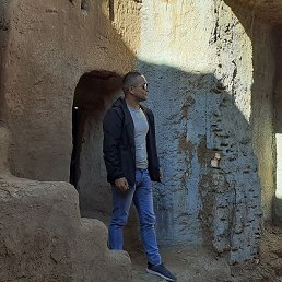 �����, ����, 37 ���