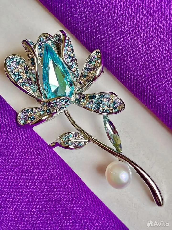 :) Брошь цветок аквамарина