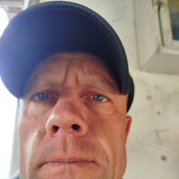 Vadim, 45, 