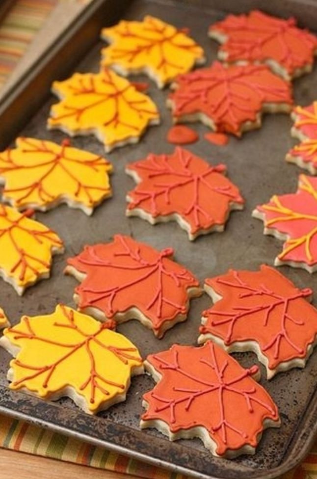 Осень — пора ярких красок, уютных вечеров и, конечно же, вкусных десертов. Почему бы не порадовать ... - 3