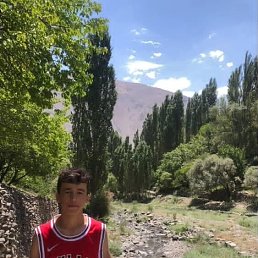 Kaxa, 18, 