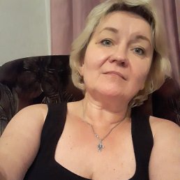 Lana, 56, 