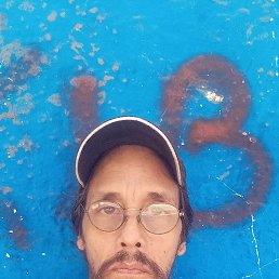 Jorge, 49, 