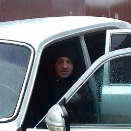 ���������))), �����, 52 ����