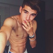 Ваня, 19 лет, Киев Ваня, 19 лет, Киев