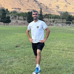 Sash, 33, 