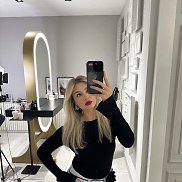 Sofi, 26 , 
