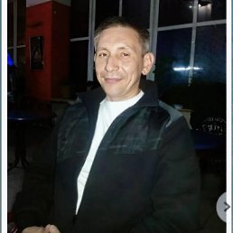 Vadim, 47, 