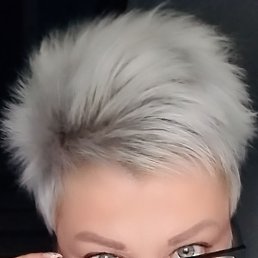 Katya, 43, 